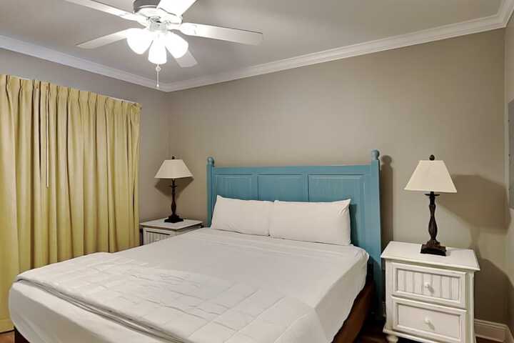 Room 285 of 394