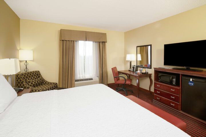 Room 16 of 34