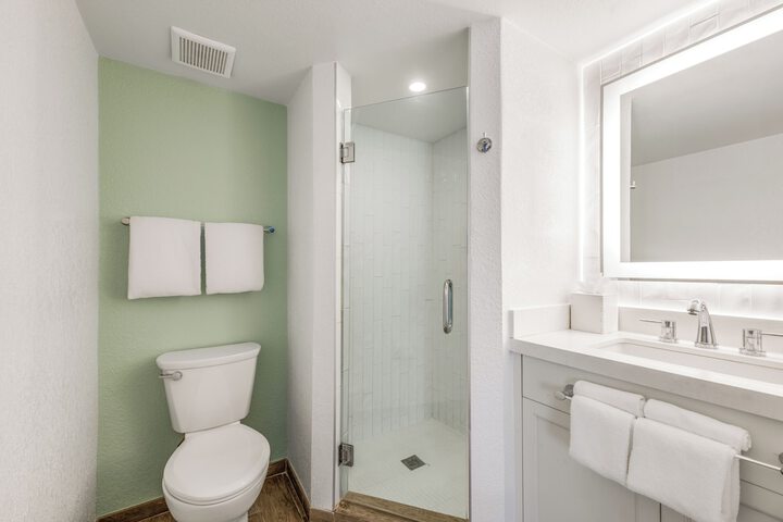 Beach House Suites by the Don CeSar