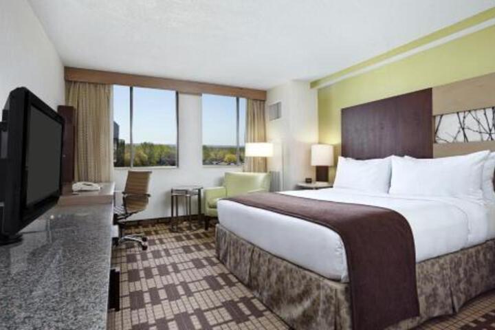 Hotel Silver Spring