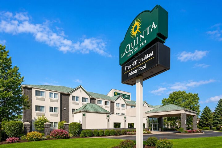 La Quinta Inn & Suites by Wyndham Logan