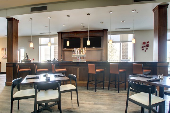 Holiday Inn & Suites Peoria at Grand Prairie by IHG