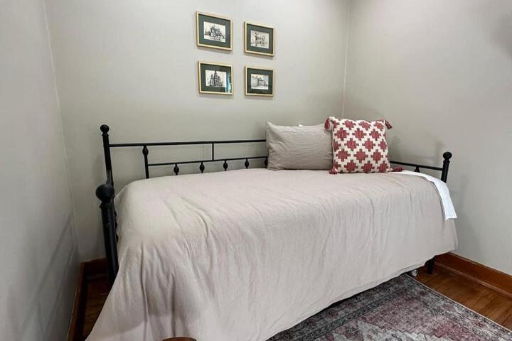 Vintage Charm on Elson Ave
