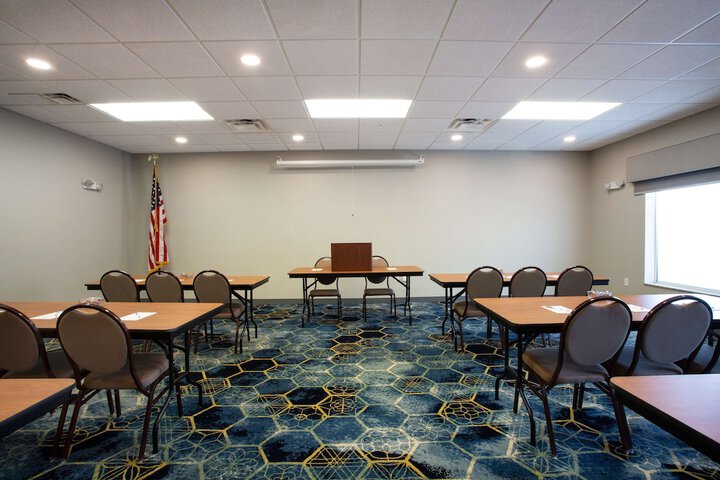 Meeting 22 of 28