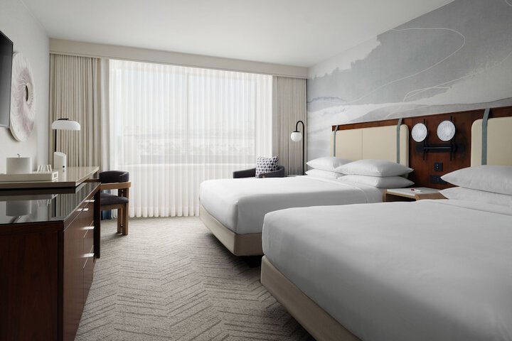 Marriott Long Beach Downtown