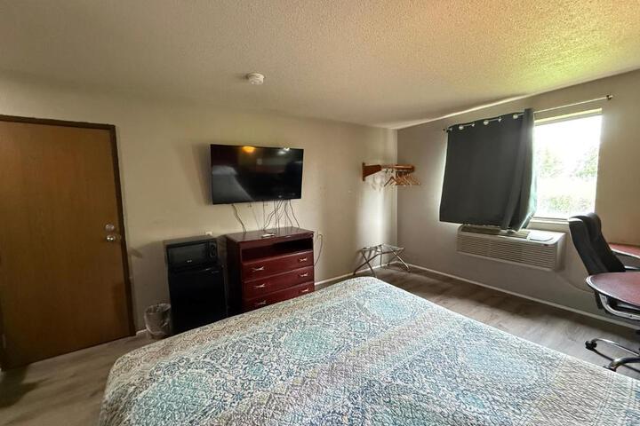 Coldwater Inn & Suites near I 69