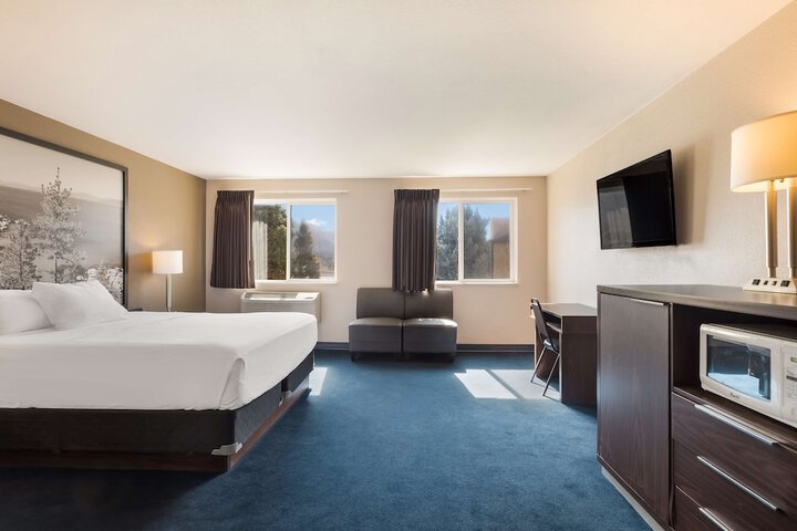 Room 31 of 38