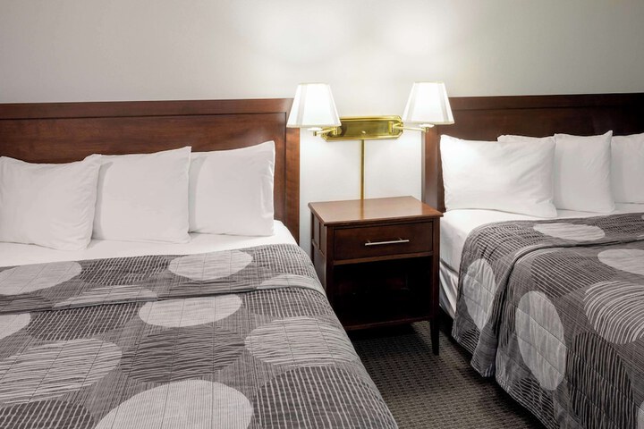GrandStay Hotel & Suites Hastings