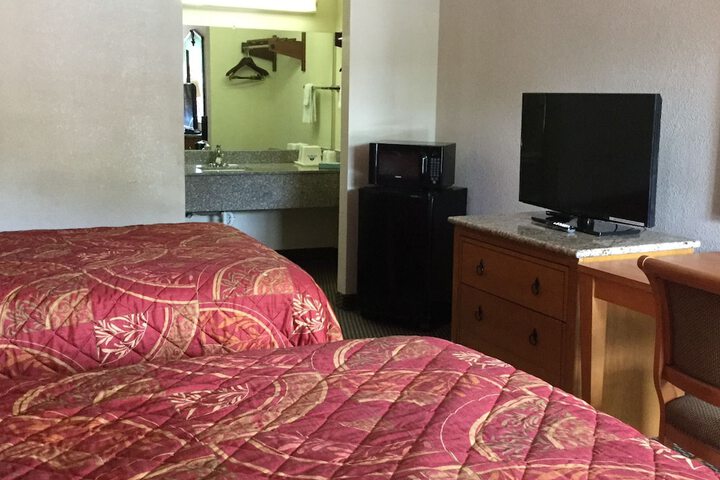 Room 14 of 30
