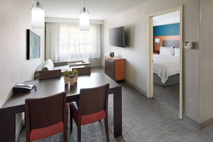 Room 12 of 26