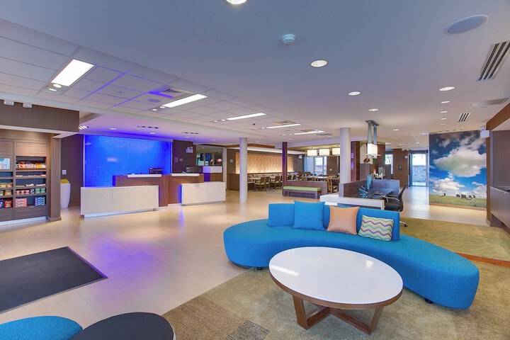 Hotel Interior 10 of 25
