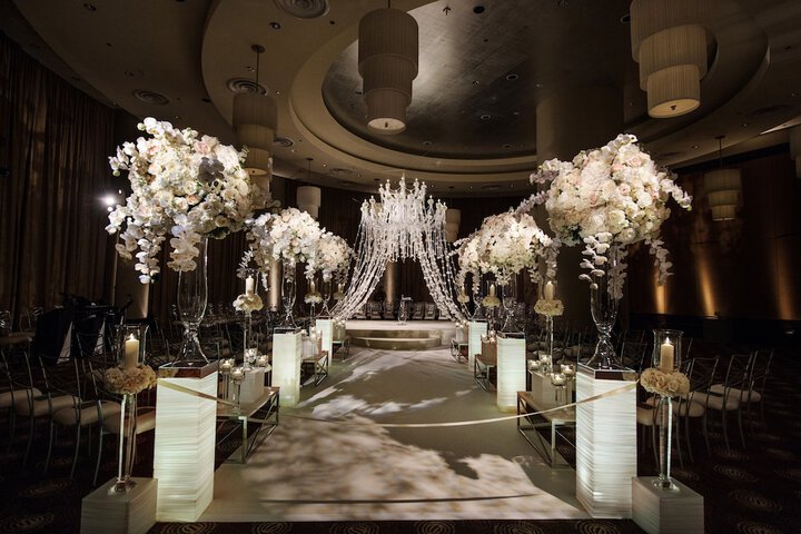 Ballroom/Hall 110 of 158