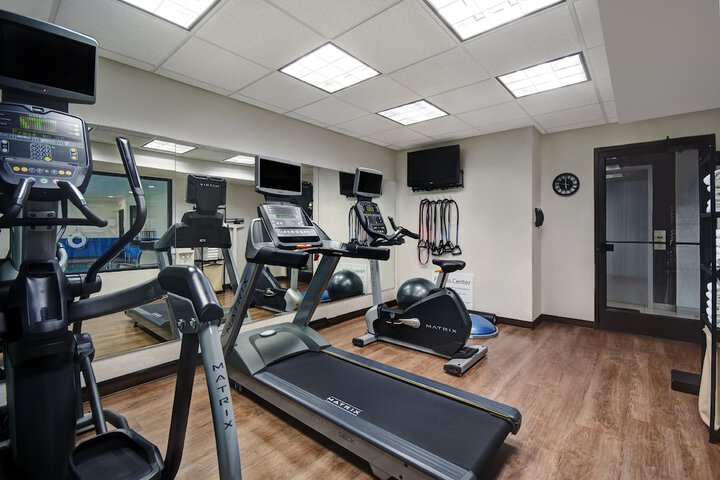 Holiday Inn Express Marshall by IHG