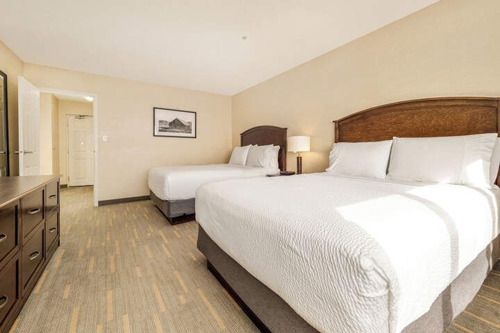 Room 108 of 200