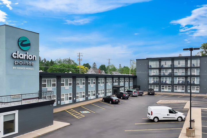 Clarion Pointe Rhinelander Downtown