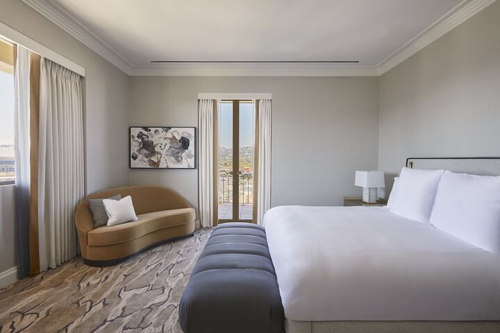 Beverly Wilshire Beverly Hills, a Four Seasons Hotel