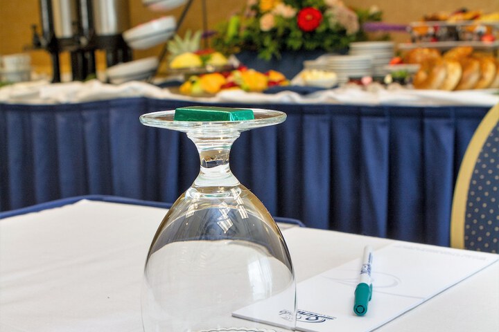 Atlantic Sands Hotel & Conference Center