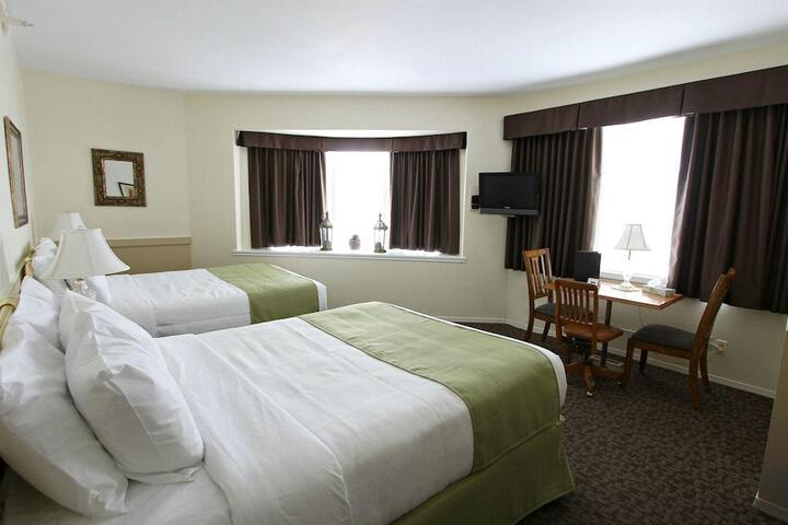 Royal Hotel Chilliwack