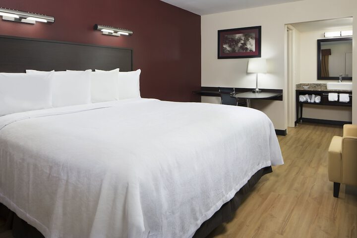 Red Roof Inn PLUS+ Birmingham East - Irondale / Airport