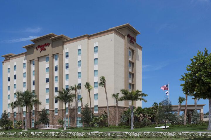 Hotel 3 of 34