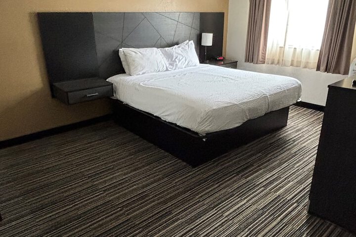 Baymont by Wyndham Bridgeton St. Louis