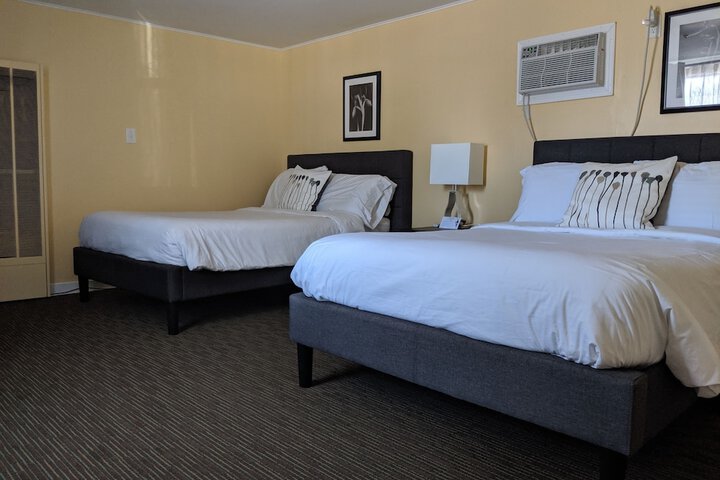 Room 44 of 54