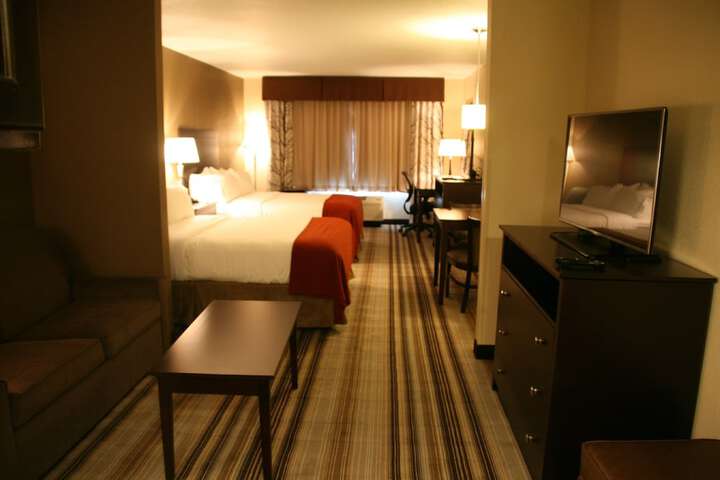 Room 20 of 64
