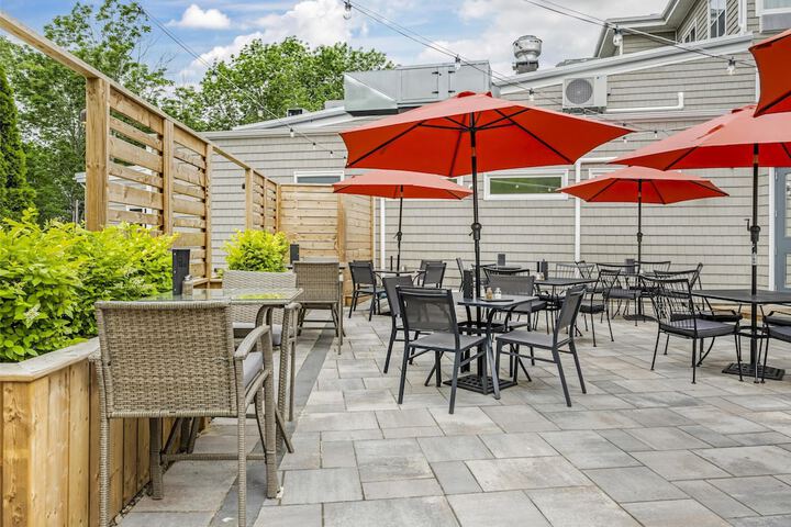 Best Western Plus Bridgewater Hotel & Convention Centre