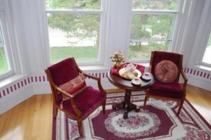 The Collins Mansion