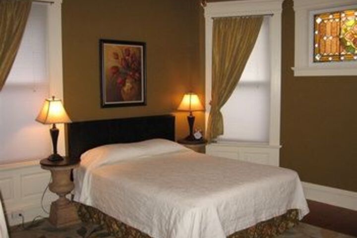 Waller House Inn