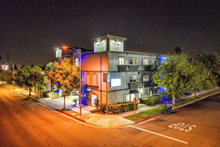 Rodeway Inn & Suites Pasadena