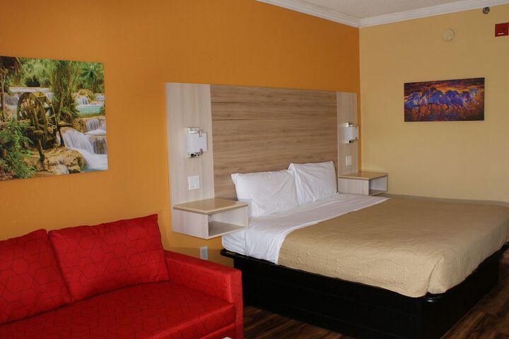 Room 26 of 41