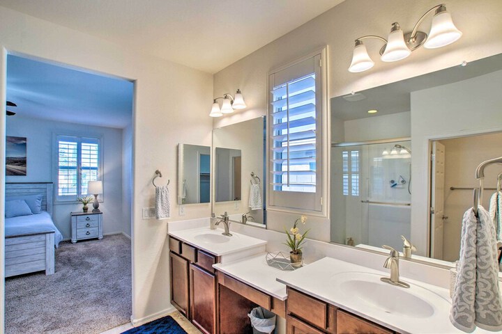 Pool & Covered Patio: San Tan Valley Home