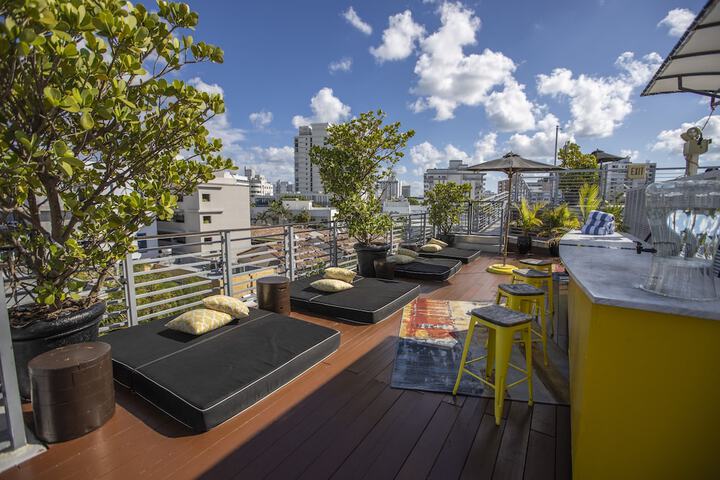 Sundeck 74 of 77