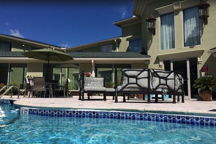 Pool 5 of 44