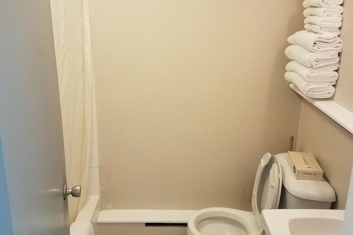 Room 63 of 82