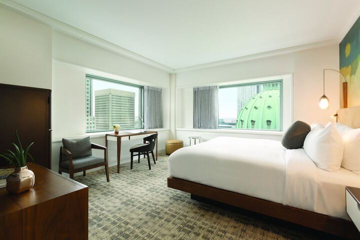 Fairmont The Queen Elizabeth