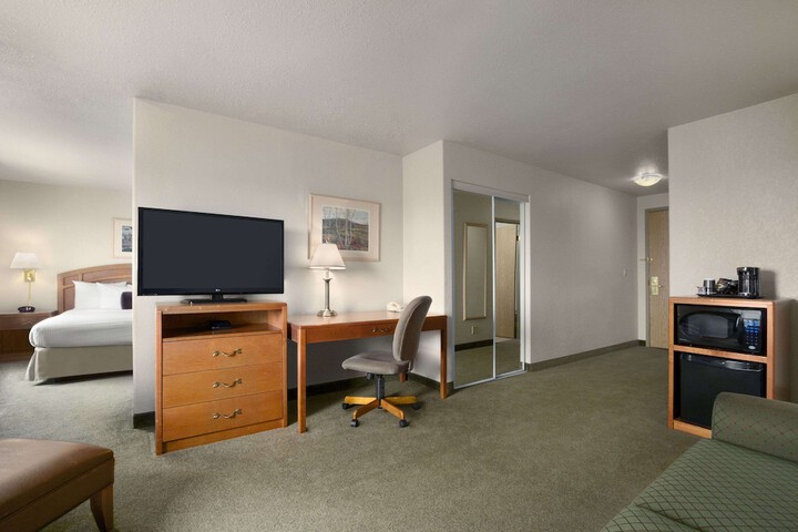 Room 14 of 20