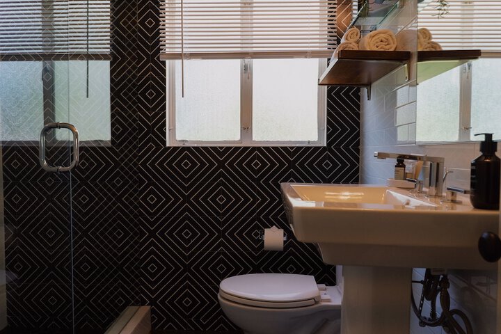 Room 24 of 101