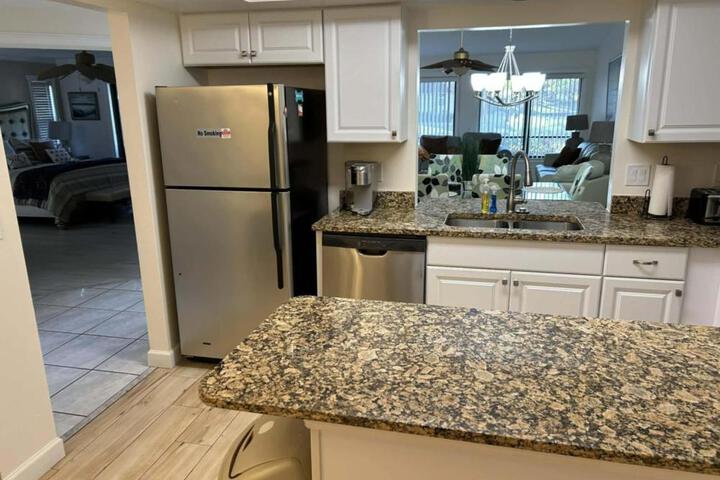 LUX VILLAs on beautiful Palmer Ranch