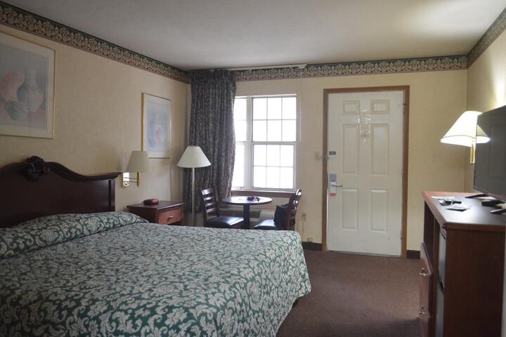 Room 16 of 20