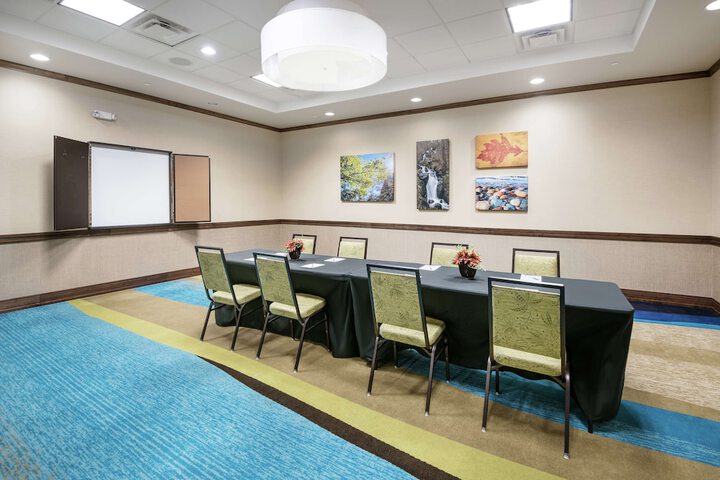 Hilton Garden Inn San Antonio at the Rim