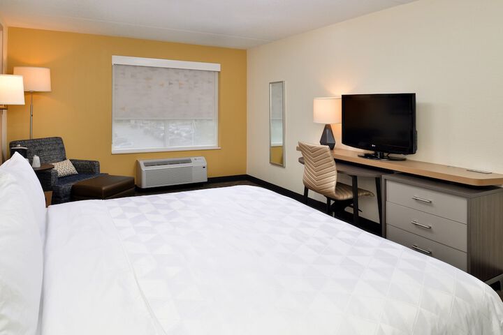 Room 15 of 72