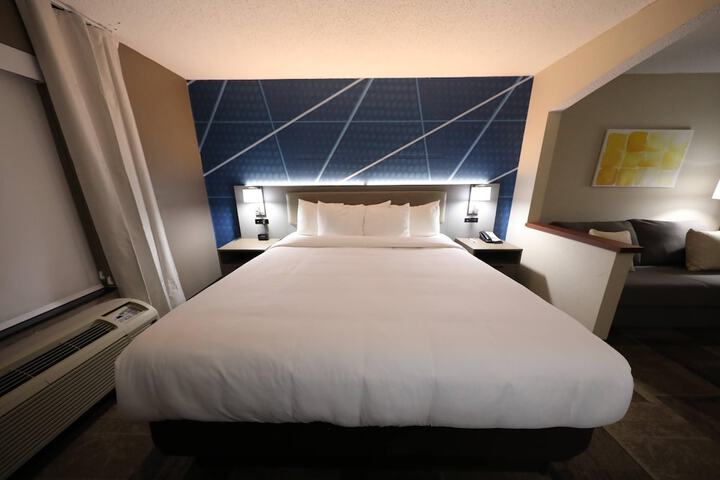 Comfort Inn & Suites Hutchinson