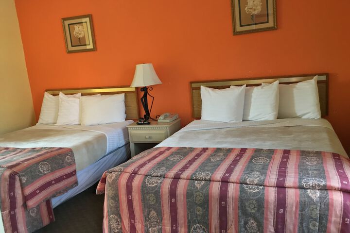 Los Padres Inn