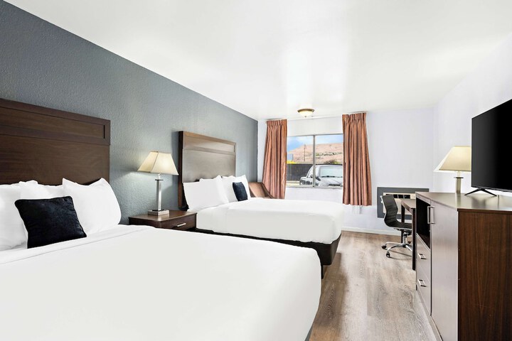 Room 21 of 30