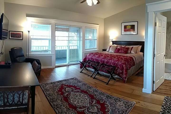 Friday Harbor Grand B & B