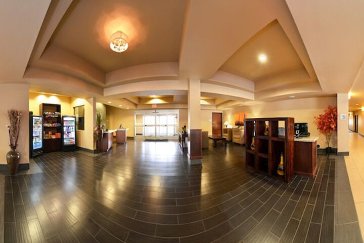 Hotel 6 of 68