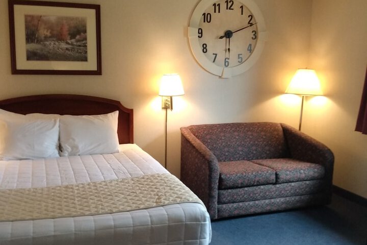 Room 13 of 24
