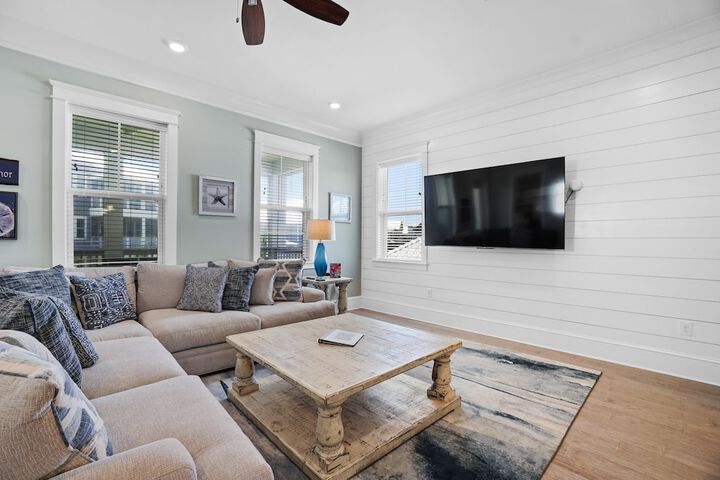 Prominence on 30A by Panhandle Getaways